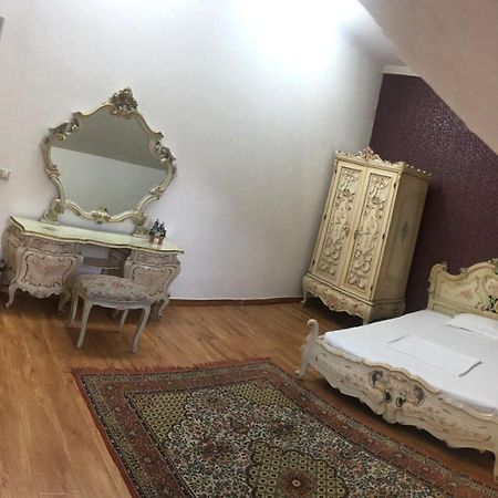 Rodem House Hostel Biszkek Zewnętrze zdjęcie